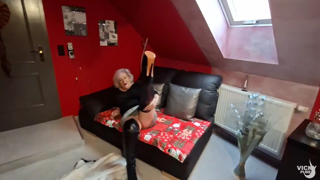 sexy foto nr. 3 von Geiler Stiefel und Nylon Fetisch!!!