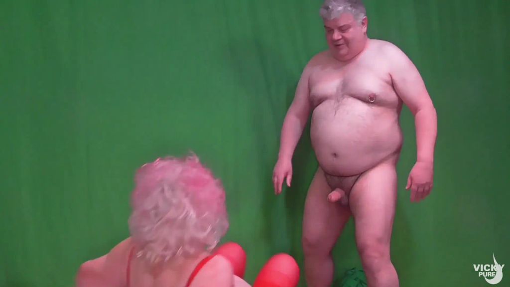 sexy foto nr. 2 von User Michael fickt mich blank durch
