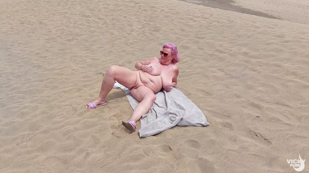 sexy foto nr. 7 von Auf meinem Handtuch ist noch Platz
