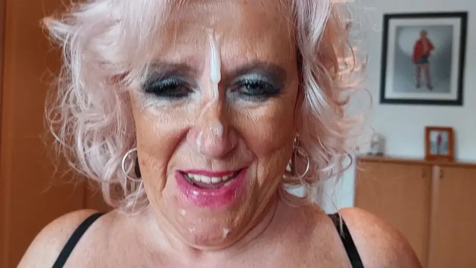sexy foto nr. 10 von Das ganze Gesicht vollgespritzt