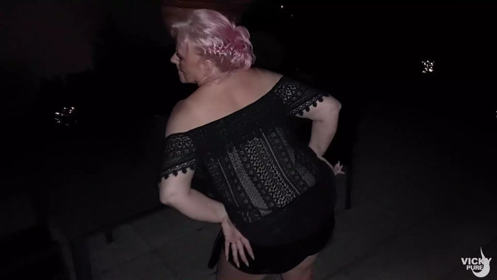 sexy foto nr. 5 von Völlig zerfickt mache ich die nächsten Schwänze geil