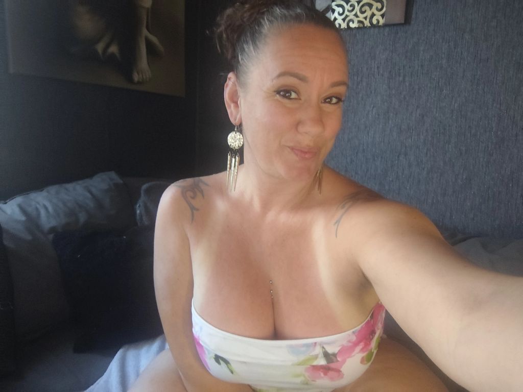 Profilfoto 10 von Curvy Kiss