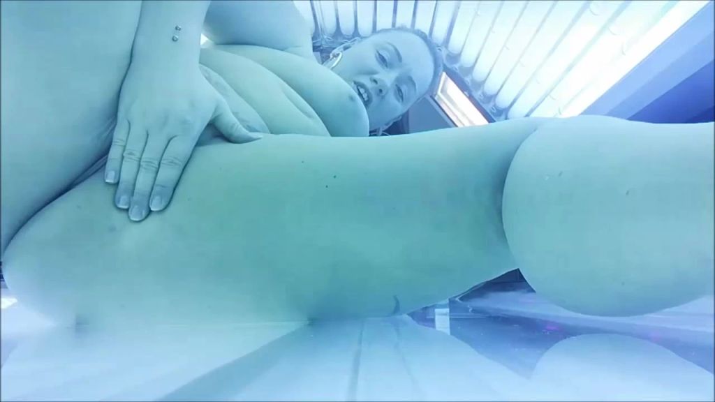 Vorschaubild 10 zum Video „OMG HOFFENTLICH WERDE ICH NICHT ERWISCHT... TOY-SPAß IM SOLA“
