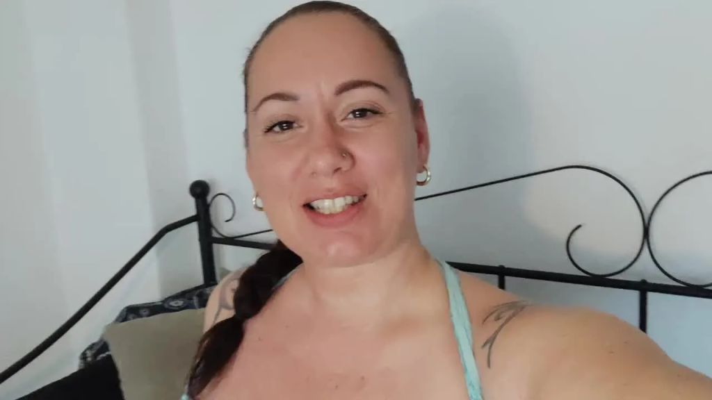 Vorschaubild 1 zum Video „VIRTUELLER DREIER!!! ICH NEHME DICH MIT ...“