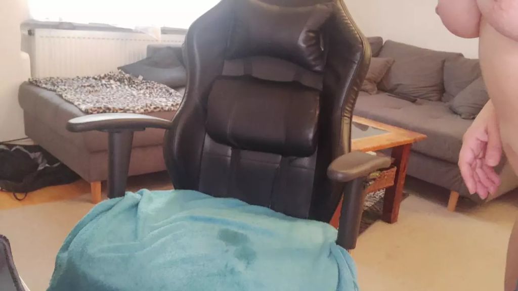 Vorschaubild 9 zum Video „STOPP!!!! VIEL ZU NASS!!! HEISSER SQUIRT AM MORGEN.“