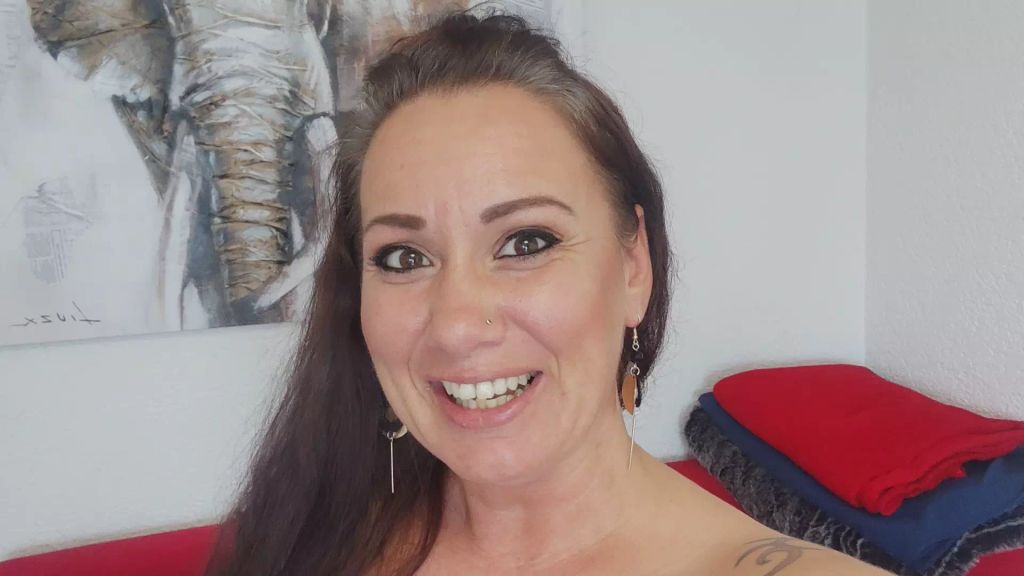 Vorschaubild 1 zum Video „Ex-Lover hat kein Bock? Das lass ich nicht auf mir sitzen!“