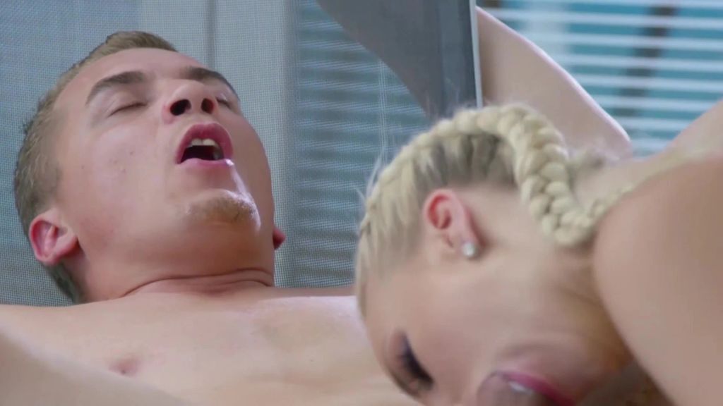 sexy foto nr. 6 von Rimming und Schwanzritt mit dem Poolboy!