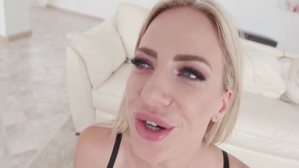 Vorschaubild 10 zum Video „Hier kommt die Doppel-Analfick-Schlampe Blondsweetie!!“