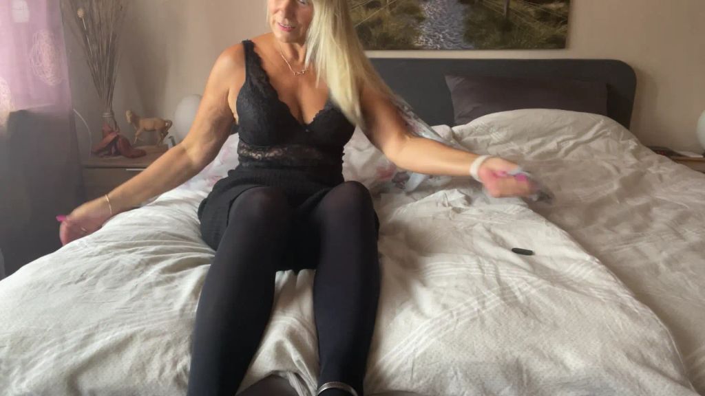 sexy foto nr. 2 von Die Saison Strumpfhosen Dirty Talk ist Eröffnet