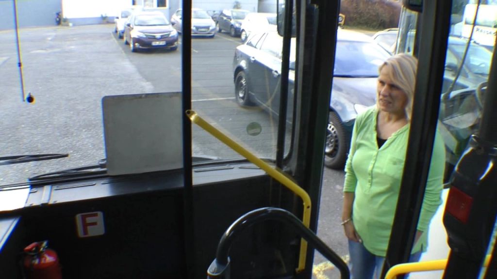 sexy foto nr. 2 von Blowjob für den Busfahrer