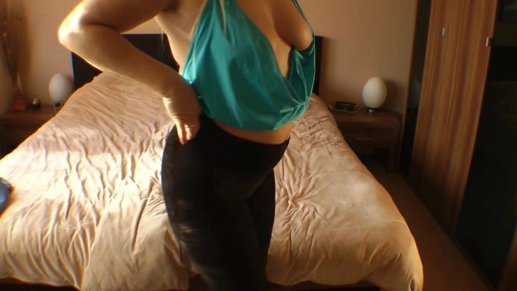 sexy foto nr. 10 von Zeig du mir deinen Schwanz ich zeig dir meine Fotze