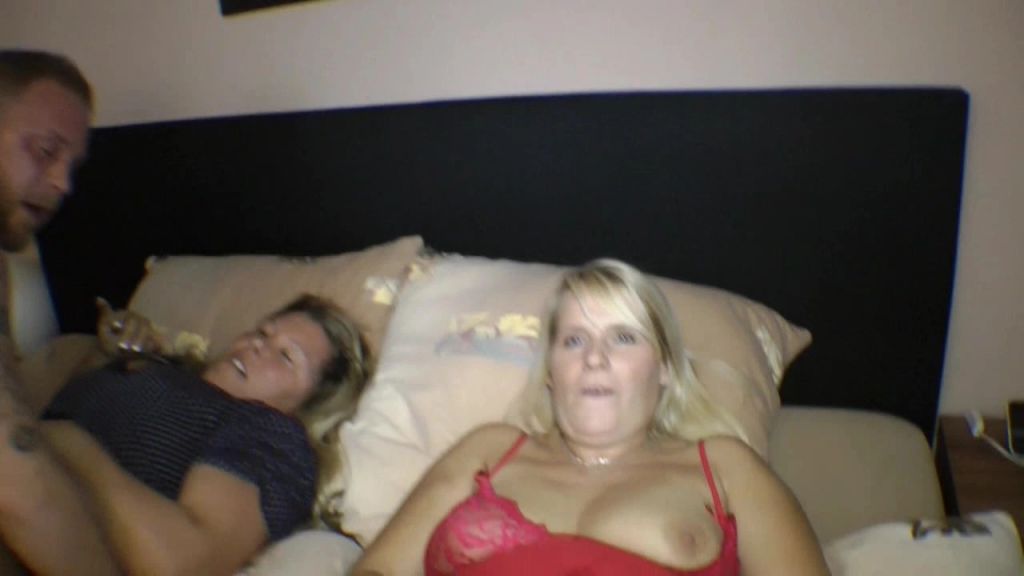 sexy foto nr. 9 von 2x in die Fotze Gespritzt