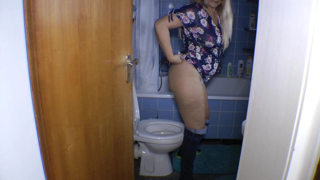 sexy foto nr. 10 von Der Übliche Toilettengang