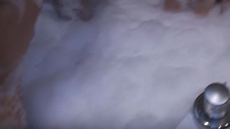 sexy foto nr. 5 von Blasen im Wirlpool
