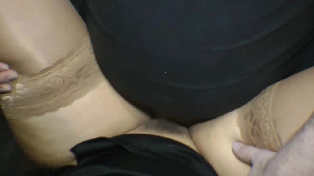sexy foto nr. 7 von Wehrlos Abgefickt