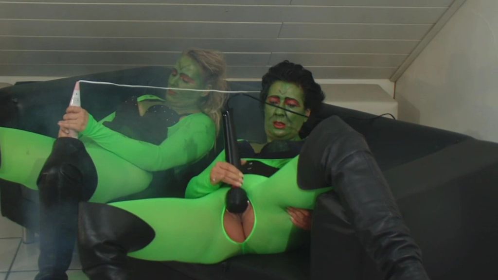 sexy foto nr. 8 von Happy Halloween