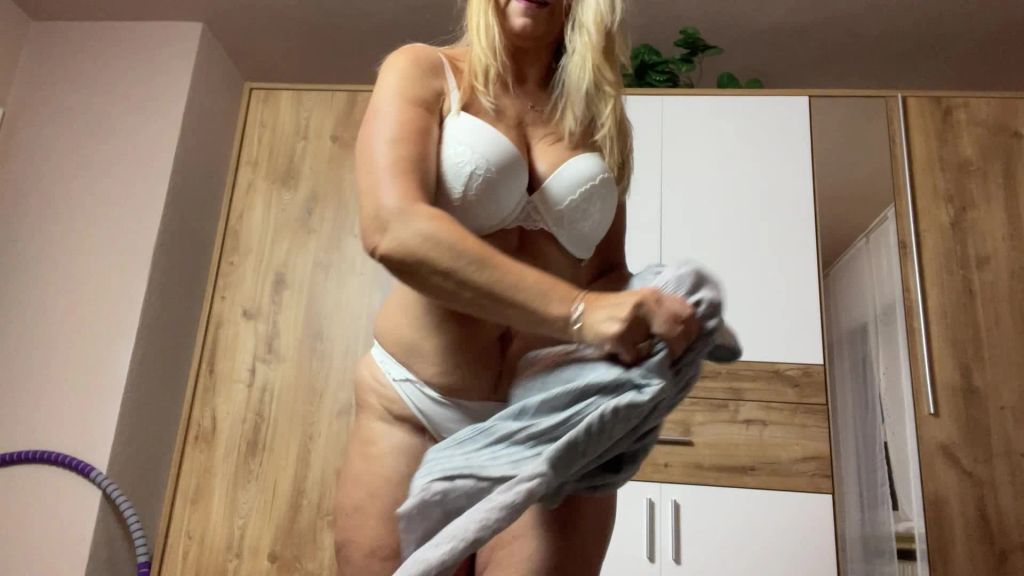 sexy foto nr. 6 von Willst du alles sehen dann Wichs