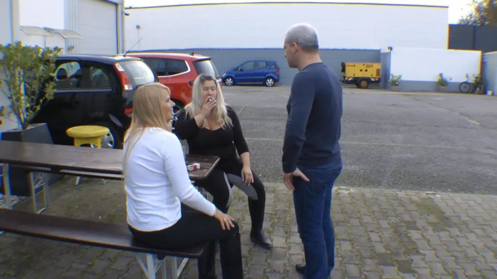sexy foto nr. 1 von Outdoor mit dem Reitlehrer gefickt