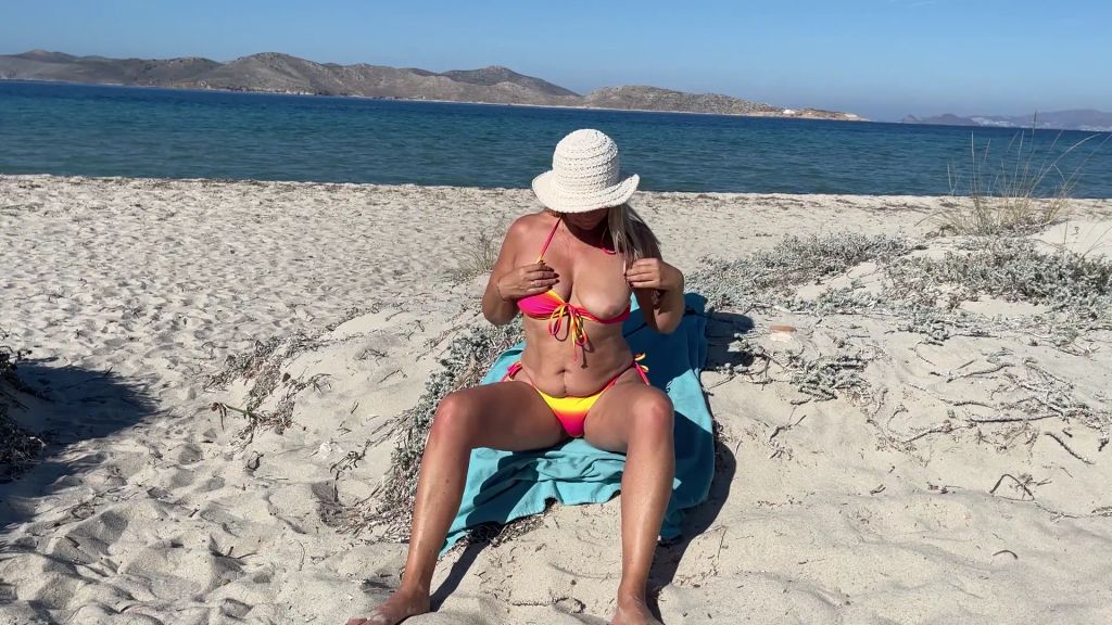 sexy foto nr. 3 von Am Strand für dich Gepisst