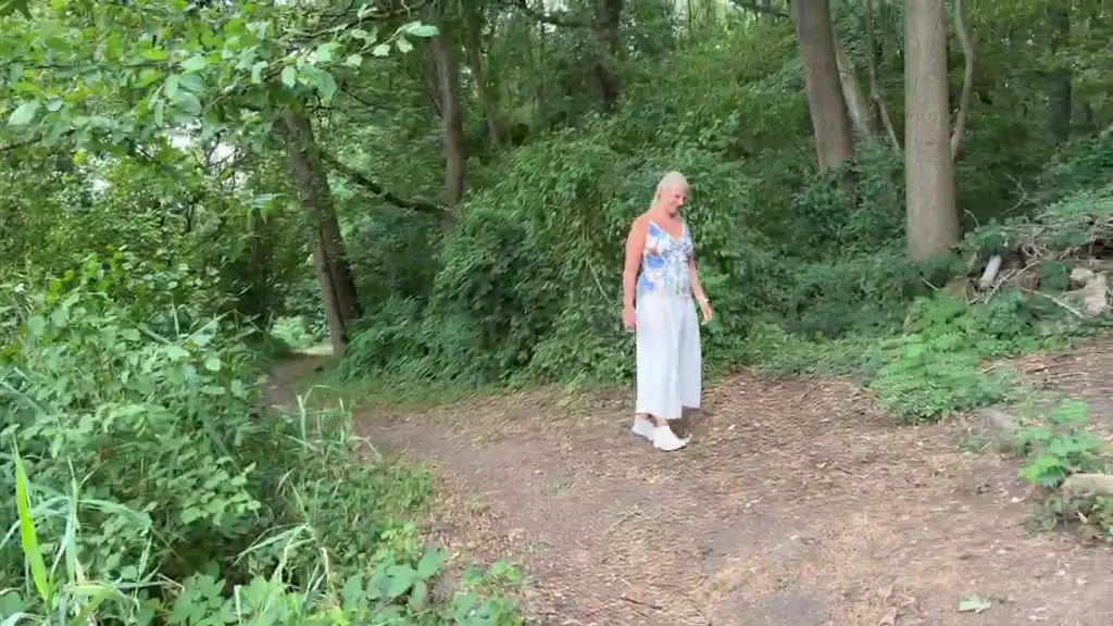 Vorschaubild 2 zum Video „Der Beste Pissbogen von mir“