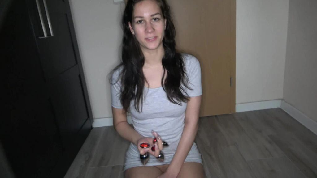 sexy foto nr. 1 von Mein erstes ANAL-EXPERIMENT! Wie viel passt rein?