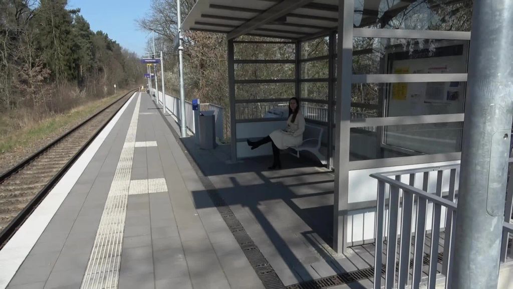sexy foto nr. 1 von Bahnhof Schlampe