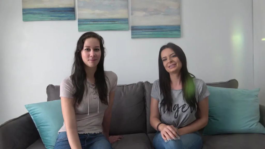 sexy foto nr. 2 von 3er EXTREME! Lia und Fari auf Eiersuche!