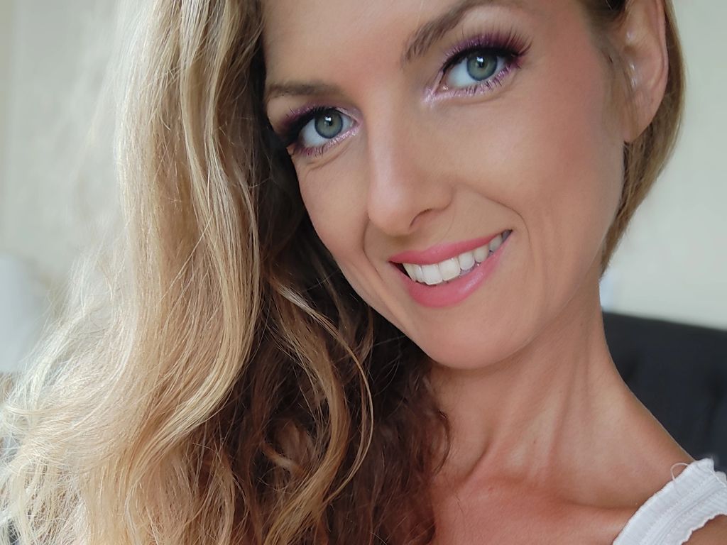 sexy foto nr. 3 von Amelie-Lei