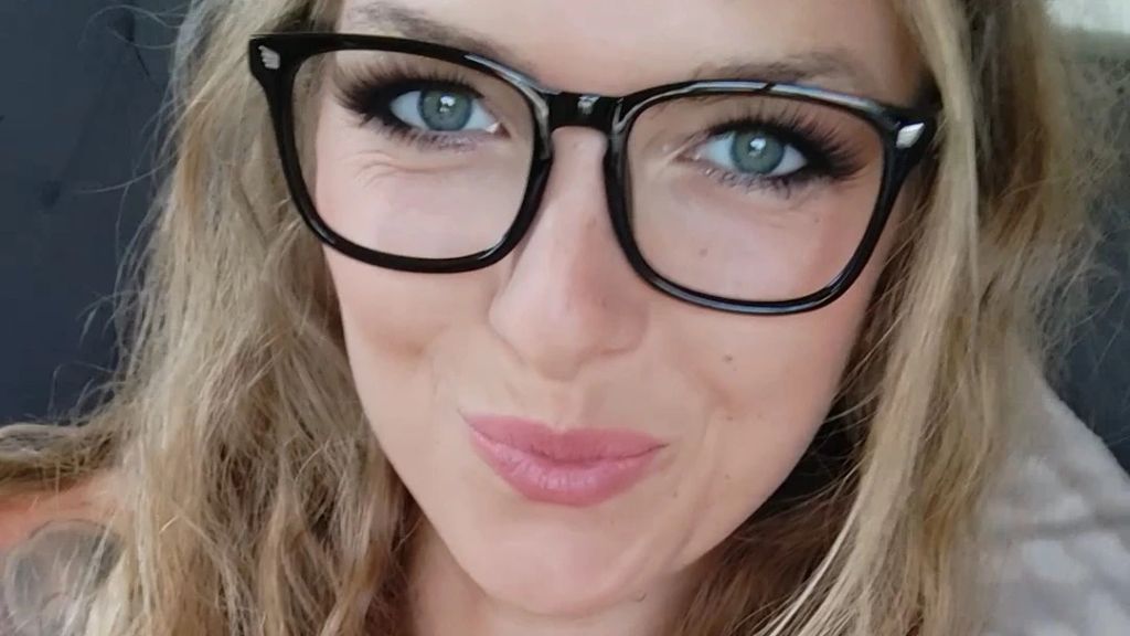 sexy foto nr. 9 von Ich bin so geil & finger mich!!