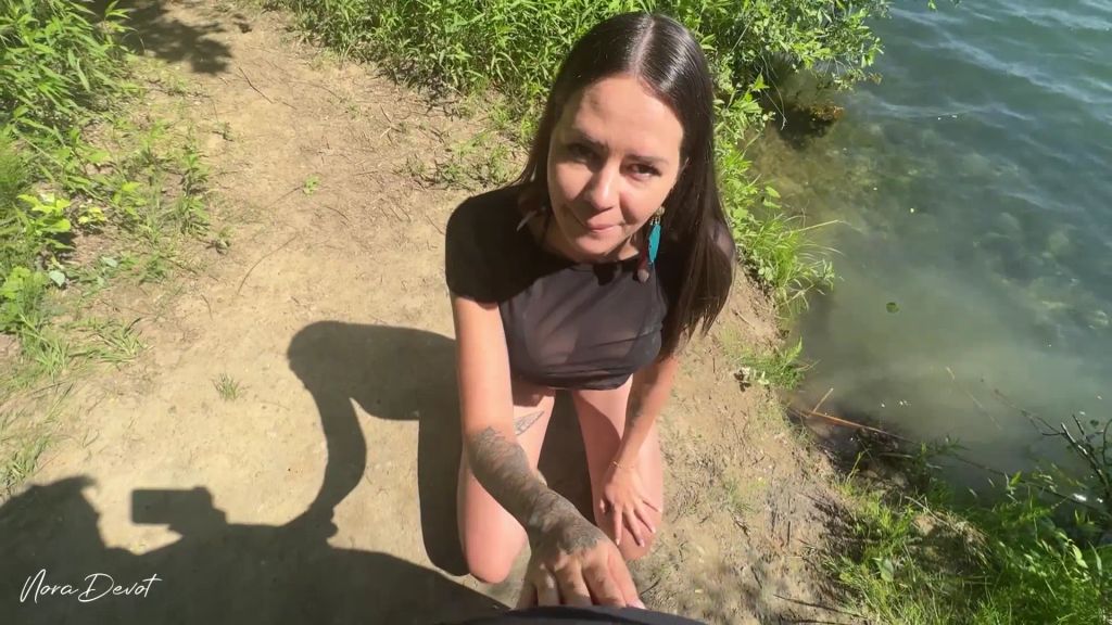 sexy foto nr. 3 von Sloppy Blowjob - direkt am See!