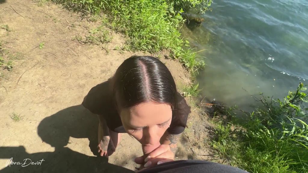 sexy foto nr. 4 von Sloppy Blowjob - direkt am See!