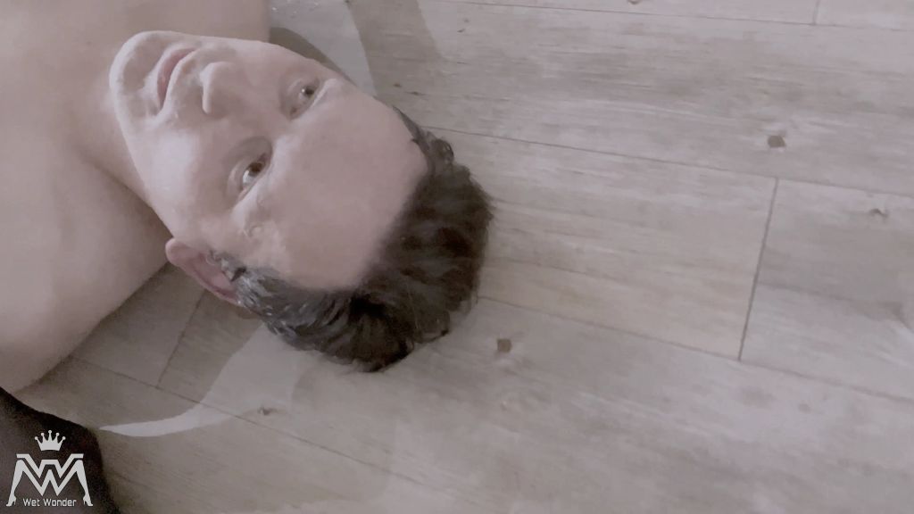 sexy foto nr. 9 von User bekommt die volle geile Ladung Squirtsaft!!!