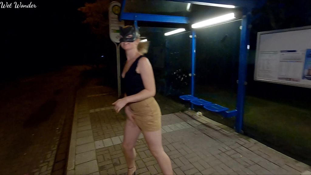 sexy foto nr. 5 von Die Piss Haltestelle