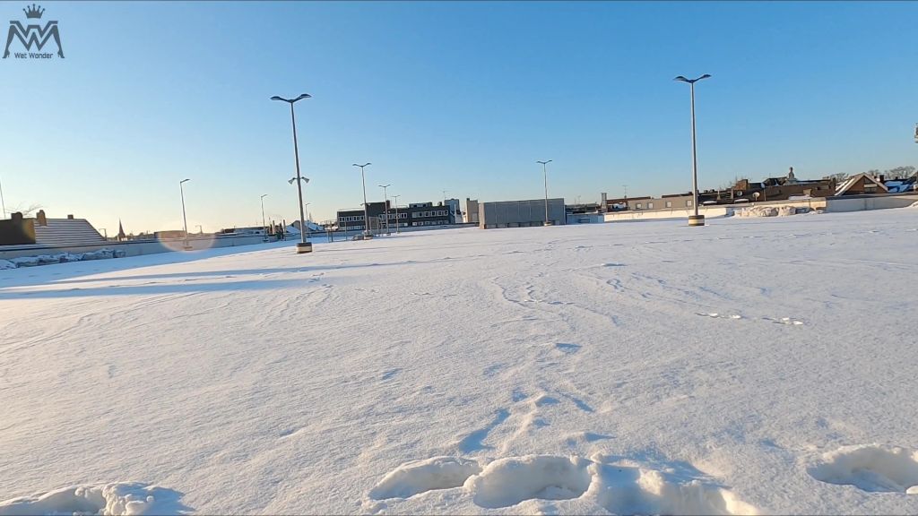 sexy foto nr. 2 von Den frischen Neuschnee entjungfert!