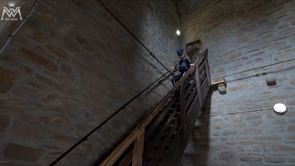 sexy foto nr. 1 von Die Burg Besichtigung