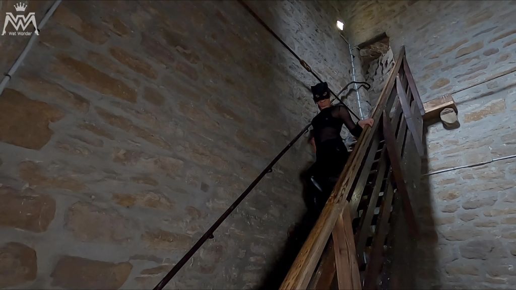 sexy foto nr. 2 von Die Burg Besichtigung