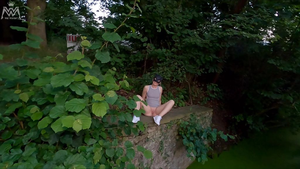 sexy foto nr. 3 von Die Piss Prinzessin #2.