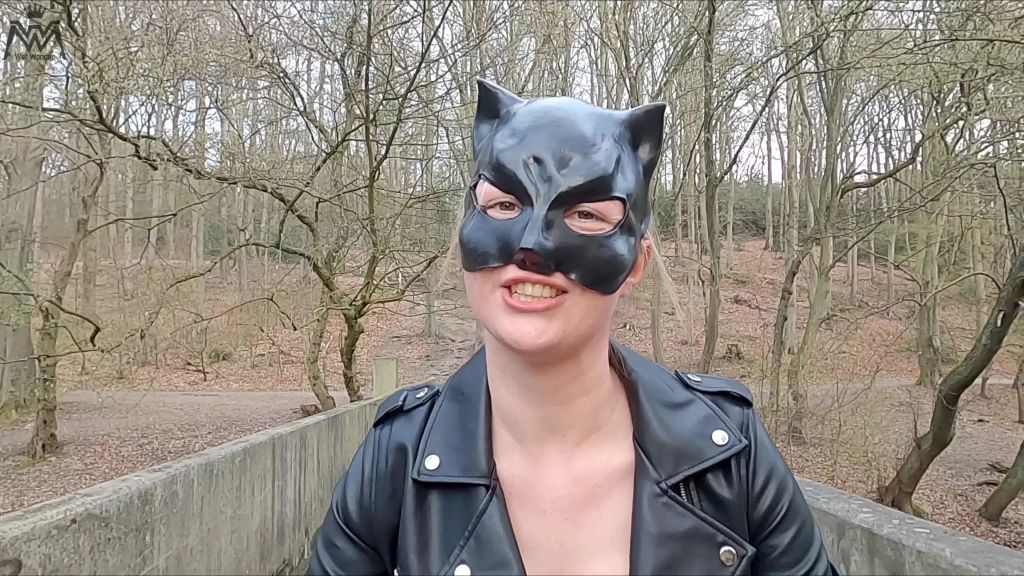 sexy foto nr. 5 von Outdoor Pisst es sich einfach am Geilsten!