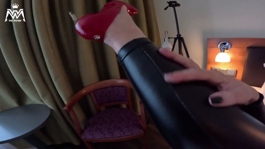 sexy foto nr. 5 von Part 2! Heute gibt es wohl keinen Nachtisch😉?!