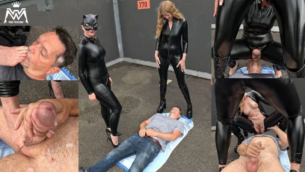 sexy foto nr. 10 von DURSTIGE-DRECKSAU LECKT sein SPERMA von unseren Füßen!